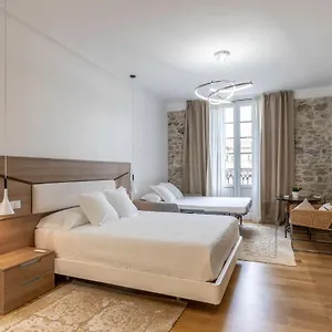  Privatunterkunft Plaza Nueva 8