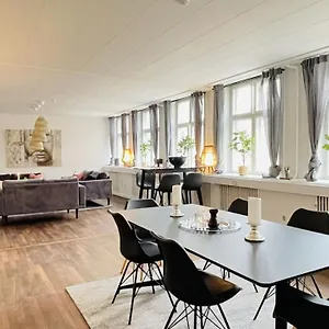 https://apartmentincopenhagen-apartment-1510.copenhagenhotelselect.com