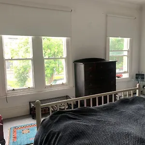 https://woodland-terrace.brighton-hotels-england.com